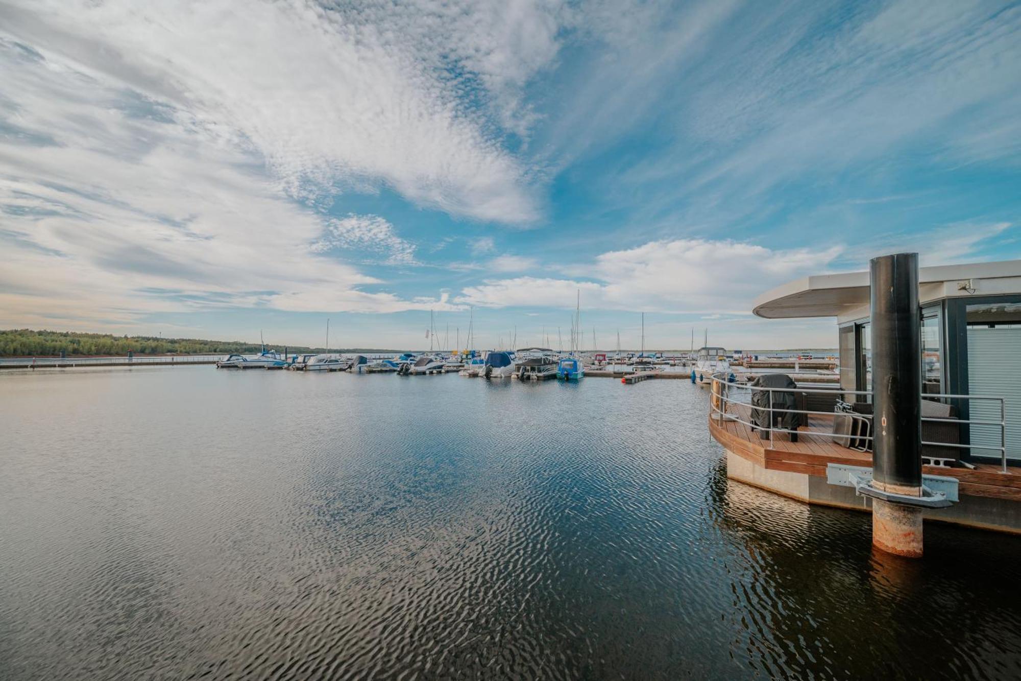 Floatinghouses Bärwalder See Klitten Exterior foto